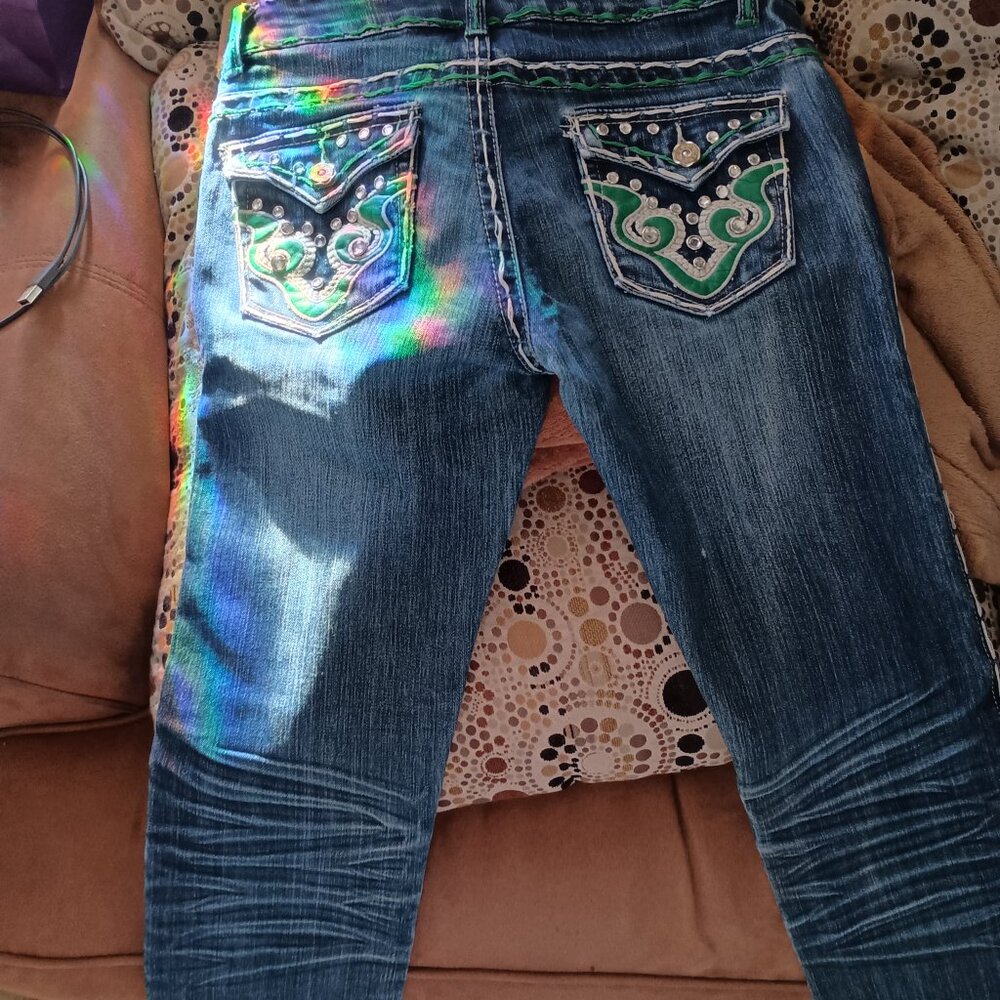 Jeans - Picture 2 of 3
